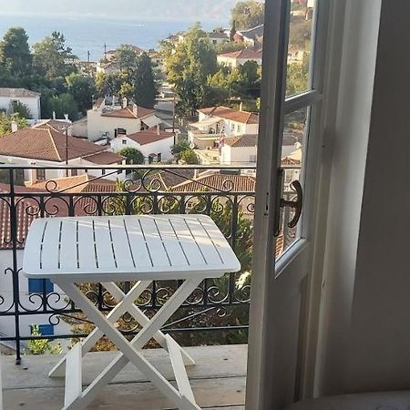 Tsitsinakis Traditional House Hydra  Extérieur photo