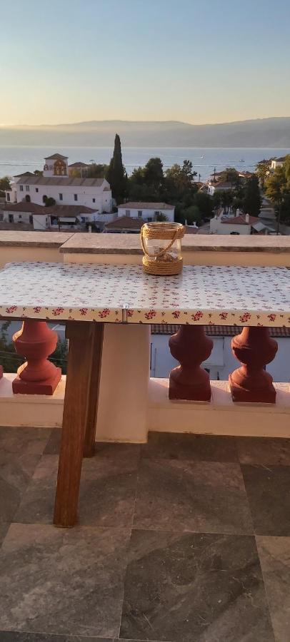 Tsitsinakis Traditional House Hydra  Extérieur photo